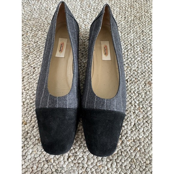 Vintage TALBOTS Gray Pinstripe Black Suede Toe Flats Loafer Size 9 N - Picture 1 of 9